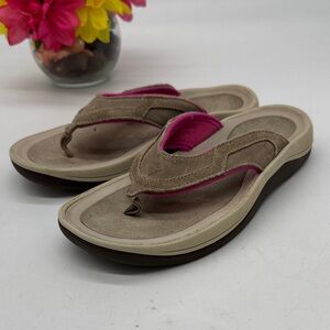 The Original Muck Boot Company Tan and Pink Sandals Size 7.5